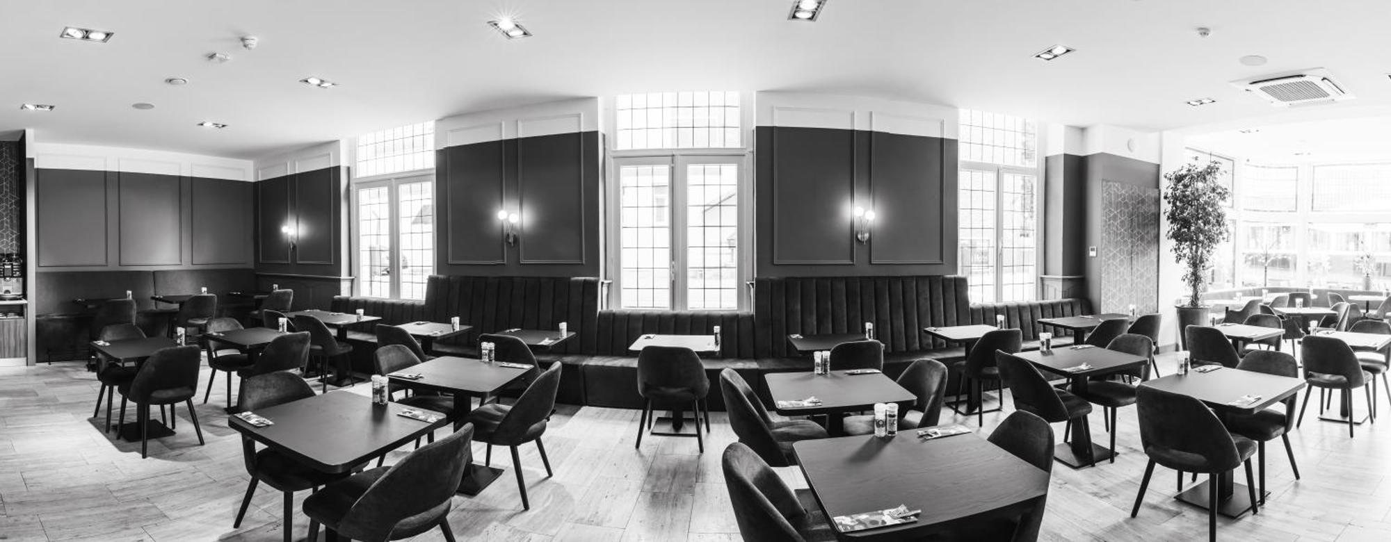 Atlas Hotel ファルケンブルフ エクステリア 写真