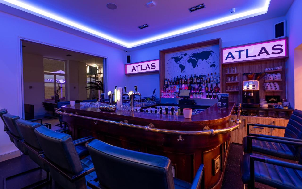 Atlas Hotel ファルケンブルフ エクステリア 写真